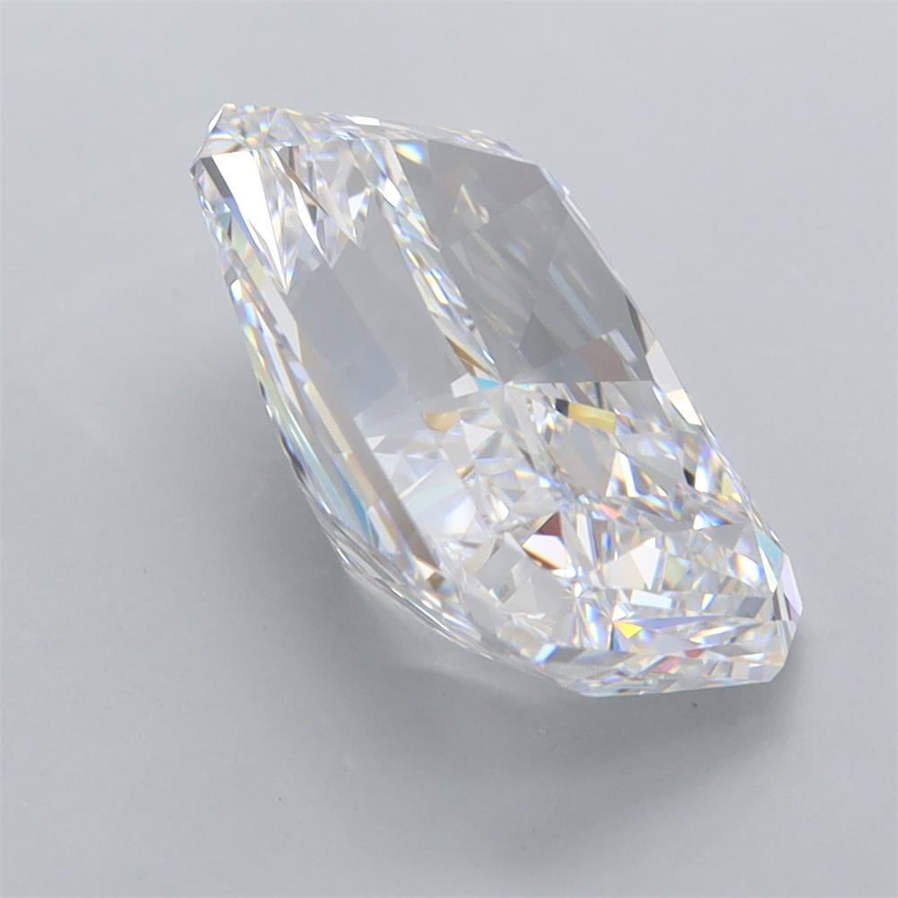 4.52 Carat Radiant Lab Diamond :: 360 spin frame 04