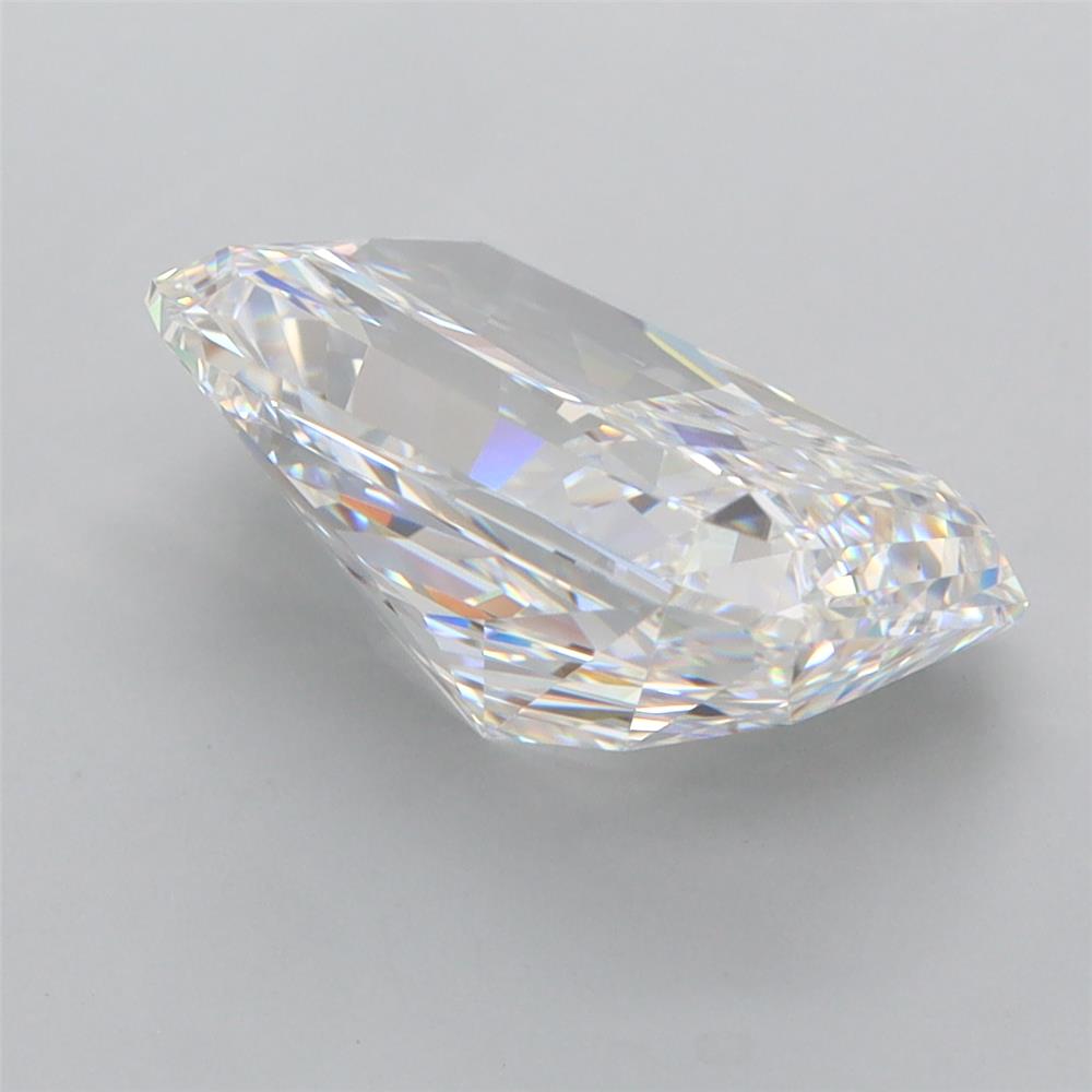 4.74 Carat Radiant Lab Diamond :: 360 spin frame 03
