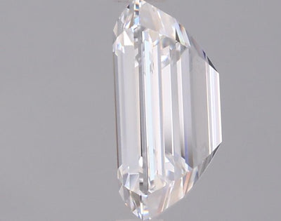 1.93 Carat Emerald Lab Diamond :: 360 spin frame 01