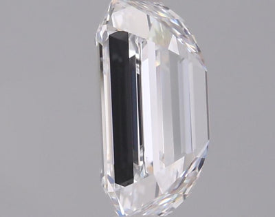 1.93 Carat Emerald Lab Diamond :: 360 spin frame 05