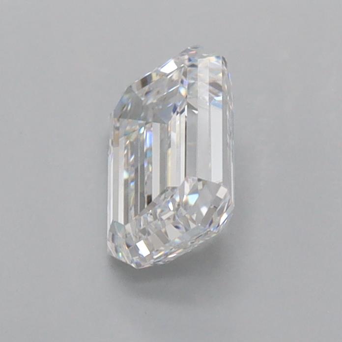 0.92 Carat Emerald Lab Diamond :: 360 spin frame 02