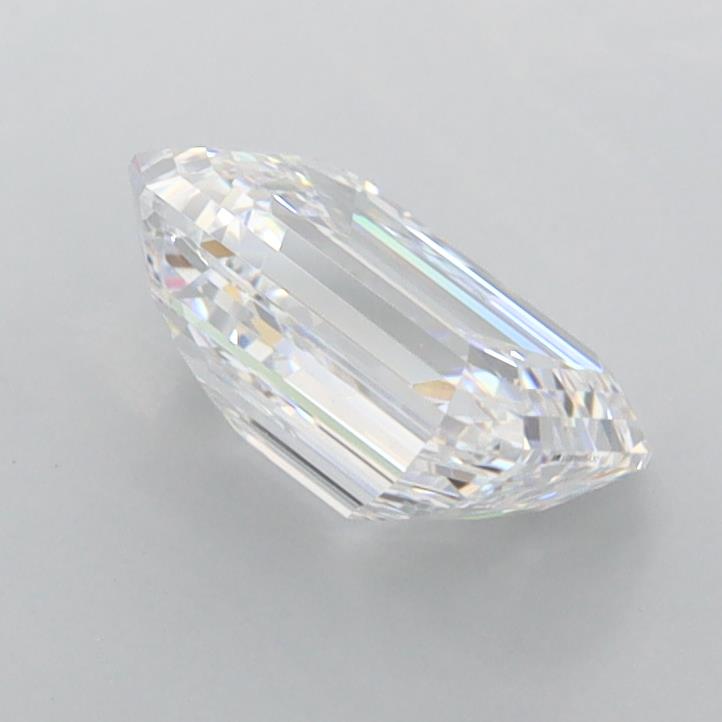 1.35 Carat Emerald Lab Diamond :: 360 spin frame 03