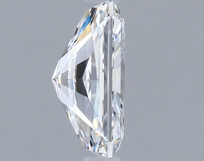 1.02 Carat Radiant Lab Diamond :: 360 spin frame 02
