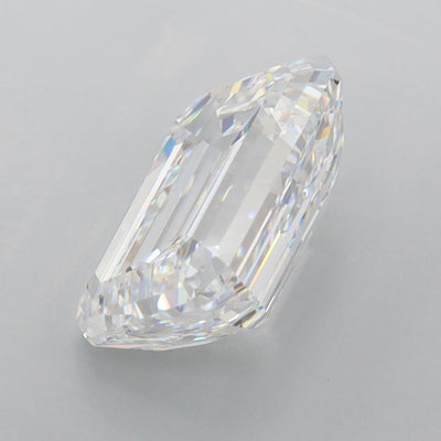 2.68 Carat Emerald Lab Diamond :: 360 spin frame 04