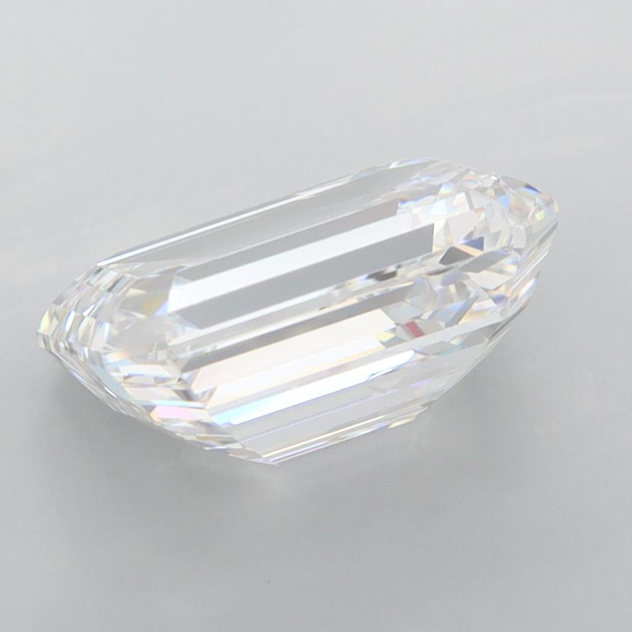 3.07 Carat Emerald Lab Diamond :: 360 spin frame 05
