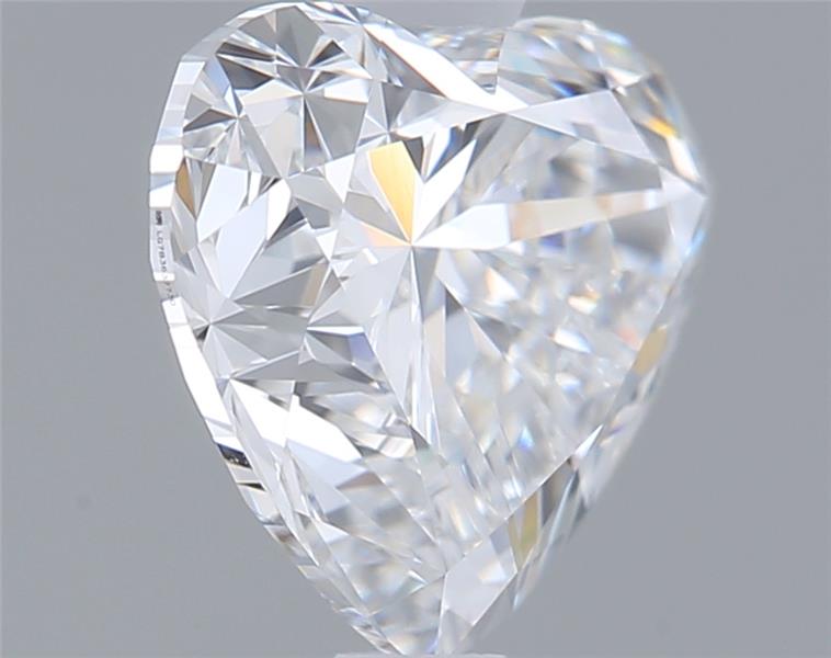 1.54 Carat Heart Lab Diamond :: 360 spin frame 03