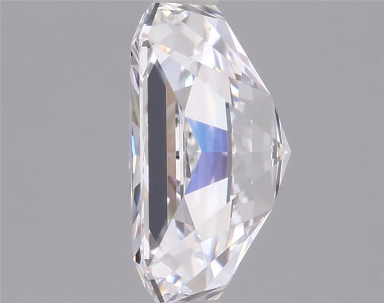 1.94 Carat Radiant Lab Diamond :: 360 spin frame 06