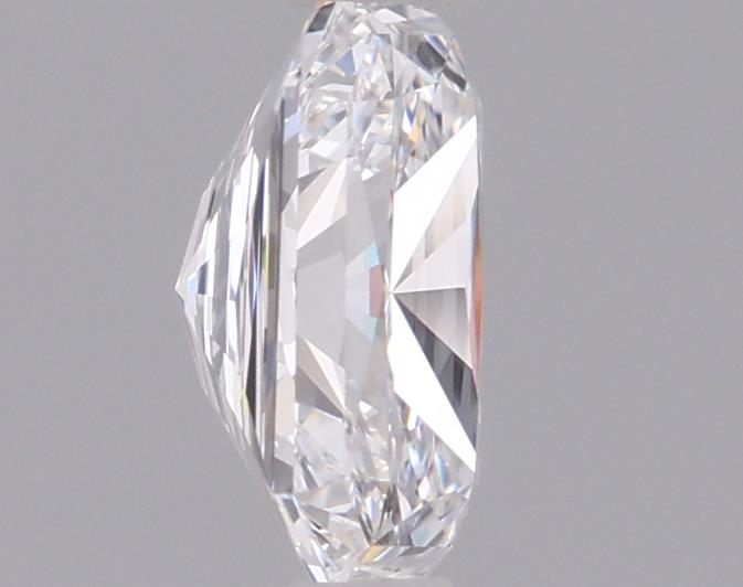 0.96 Carat Radiant Lab Diamond :: 360 spin frame 06
