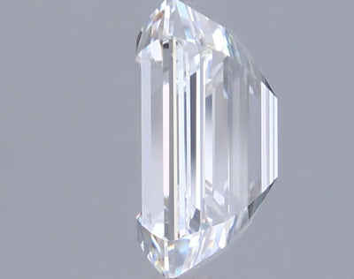 2.15 Carat Emerald Lab Diamond :: 360 spin frame 01
