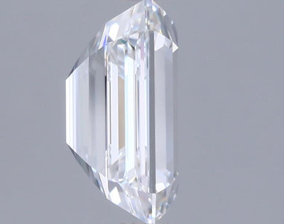 2.15 Carat Emerald Lab Diamond :: 360 spin frame 02