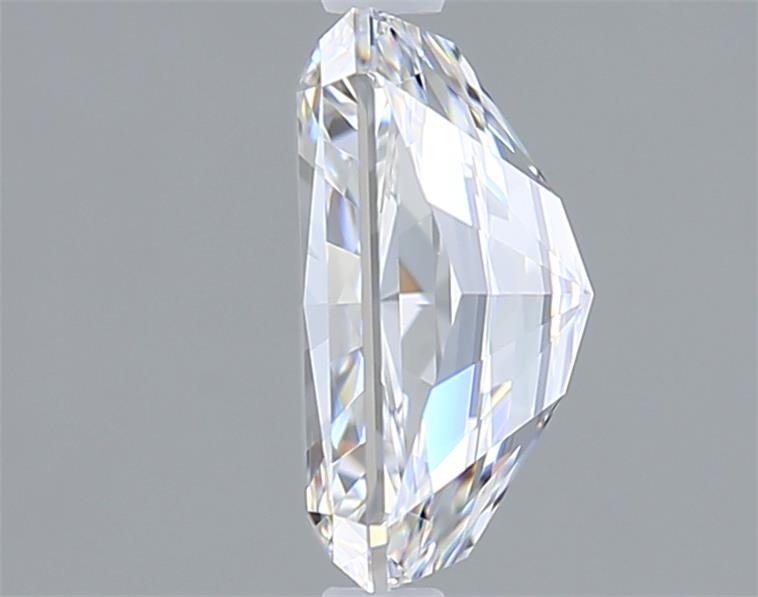 2.53 Carat Radiant Lab Diamond :: 360 spin frame 02