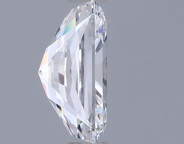 0.97 Carat Radiant Lab Diamond :: 360 spin frame 02