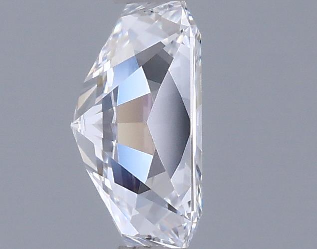 0.97 Carat Radiant Lab Diamond :: 360 spin frame 04