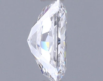 0.98 Carat Radiant Lab Diamond :: 360 spin frame 01