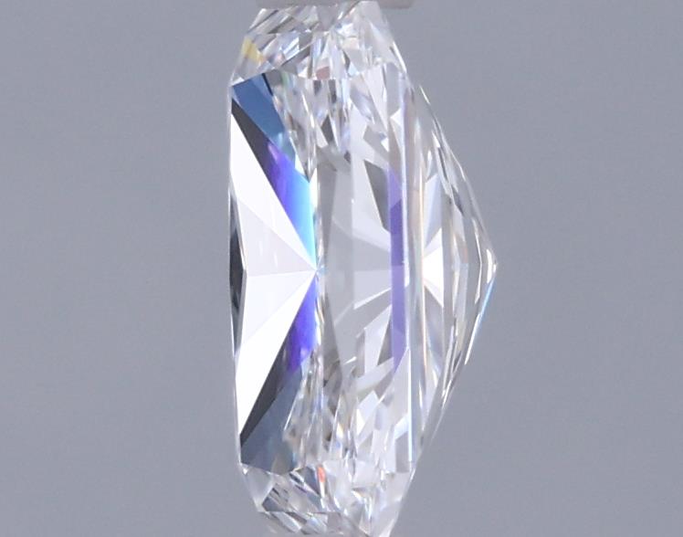 0.96 Carat Radiant Lab Diamond :: 360 spin frame 06