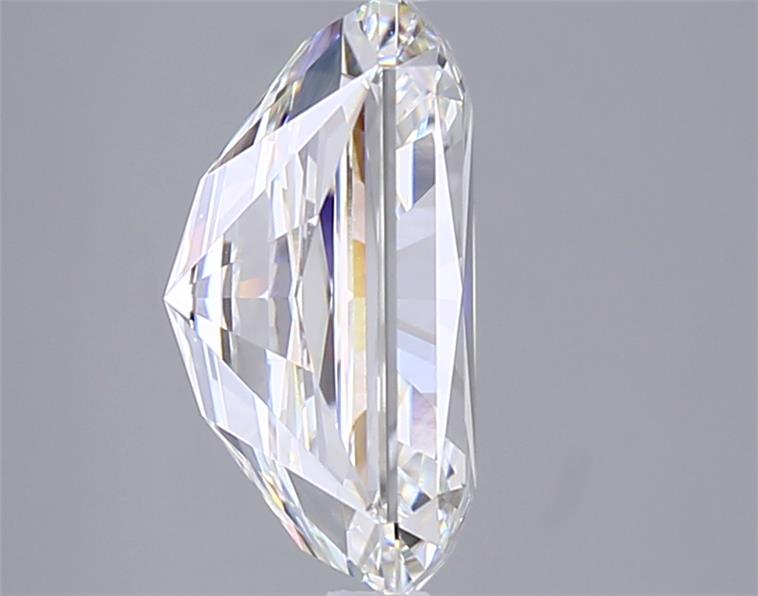 5.08 Carat Radiant Lab Diamond :: Greenstar spin frame 01