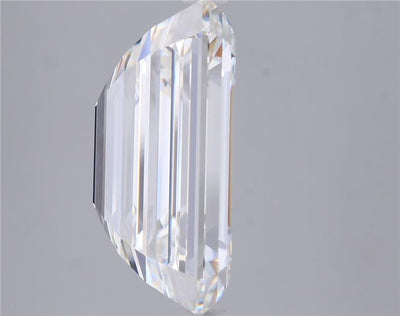 8.07 Carat Emerald Lab Diamond :: Greenstar spin frame 01