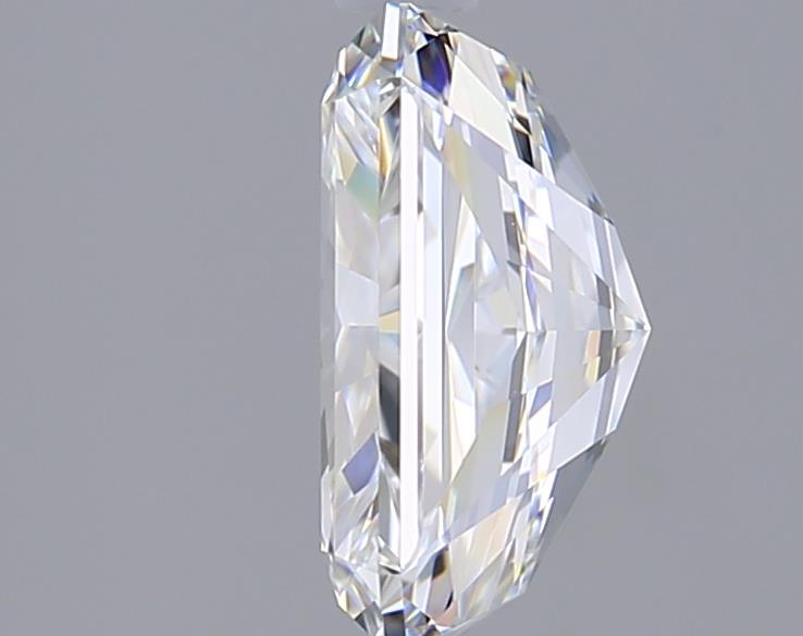 2.60 Carat Radiant Lab Diamond :: Greenstar spin frame 01