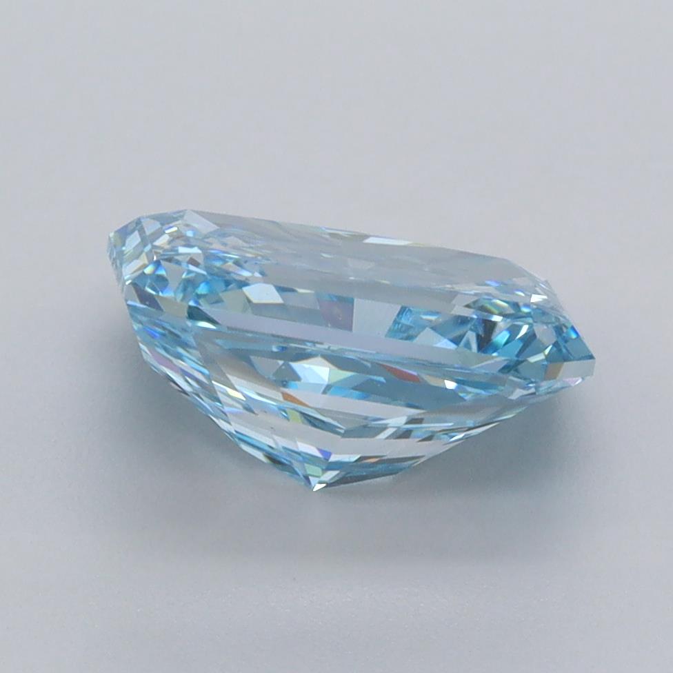 2.52 Carat Radiant Lab Diamond :: Greenstar spin frame 01
