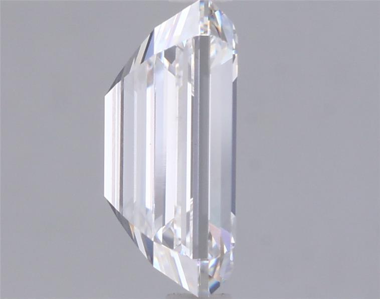2.00 Carat Emerald Lab Diamond :: Greenstar spin frame 01