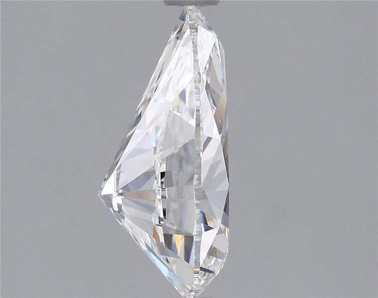 2.25 Carat Pear Lab Diamond :: Greenstar spin frame 01