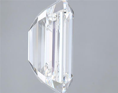 8.00 Carat Emerald Lab Diamond :: Greenstar spin frame 01