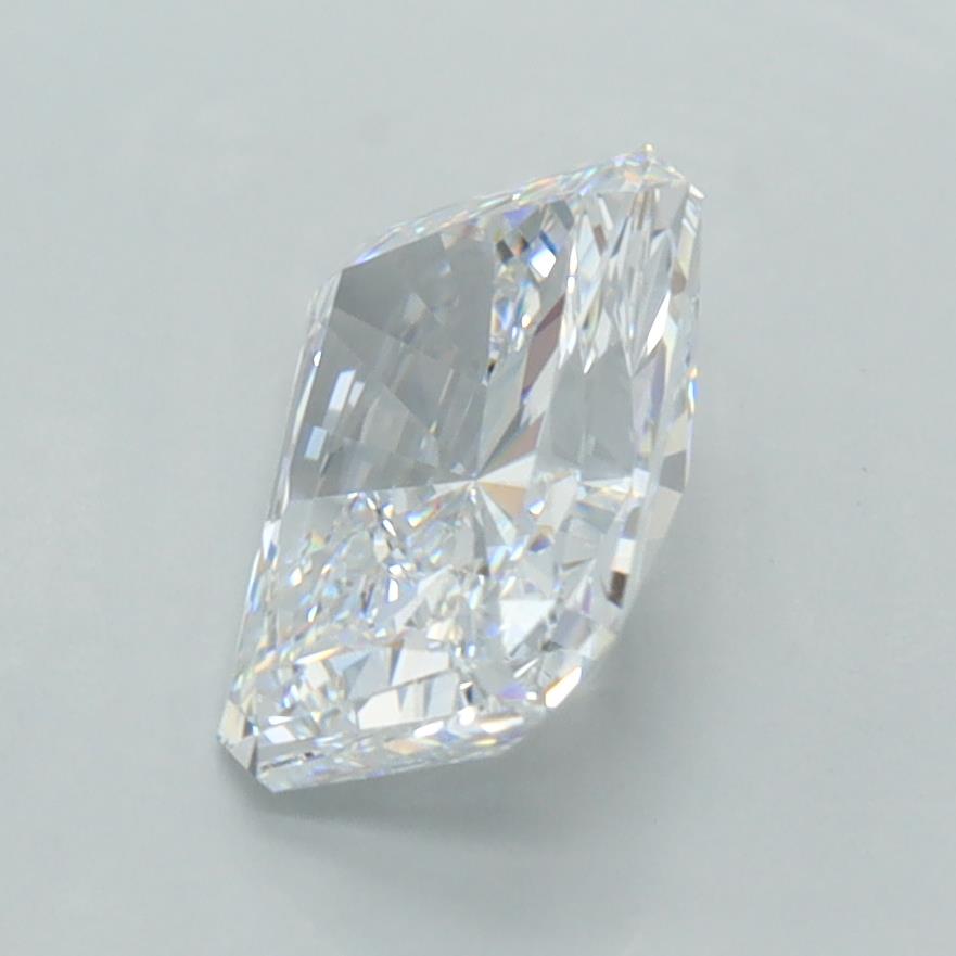 2.02 Carat Radiant Lab Diamond :: Greenstar spin frame 01