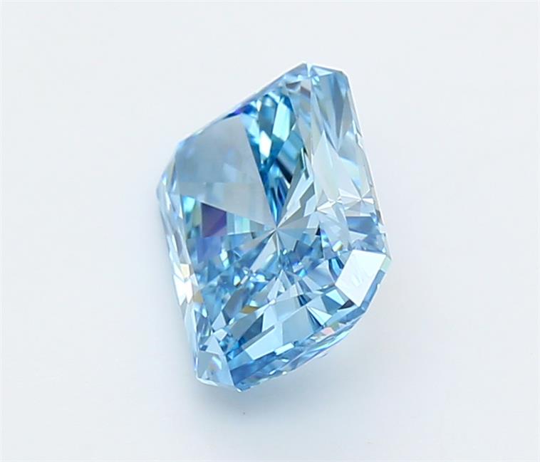 2.03 Carat Radiant Lab Diamond :: Greenstar spin frame 01
