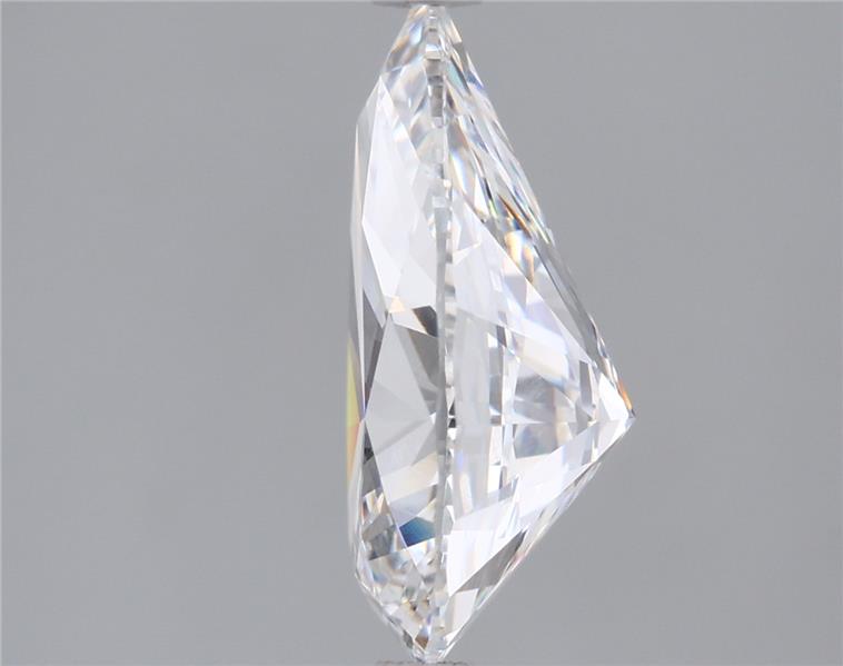 2.52 Carat Pear Lab Diamond :: Greenstar spin frame 01