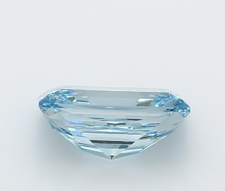 2.04 Carat Radiant Lab Diamond :: Greenstar spin frame 01