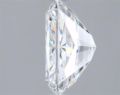 2.48 Carat Radiant Lab Diamond :: Greenstar spin frame 01