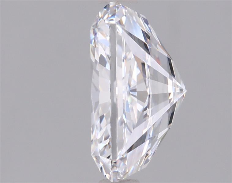 2.06 Carat Radiant Lab Diamond :: Greenstar spin frame 01