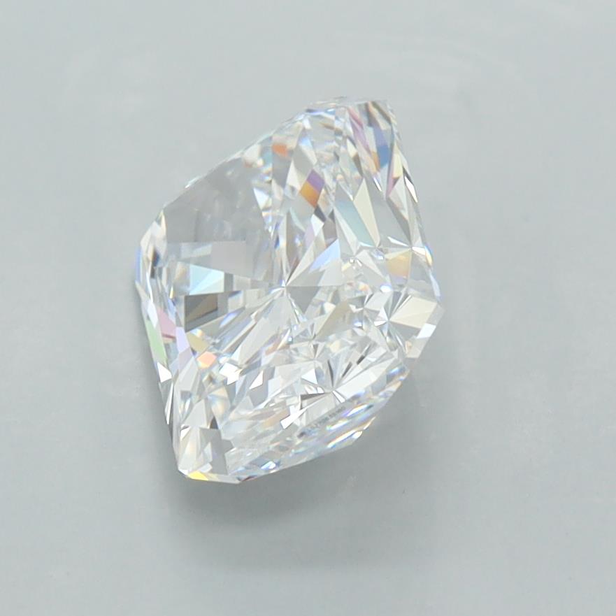 2.05 Carat Radiant Lab Diamond :: Greenstar spin frame 01