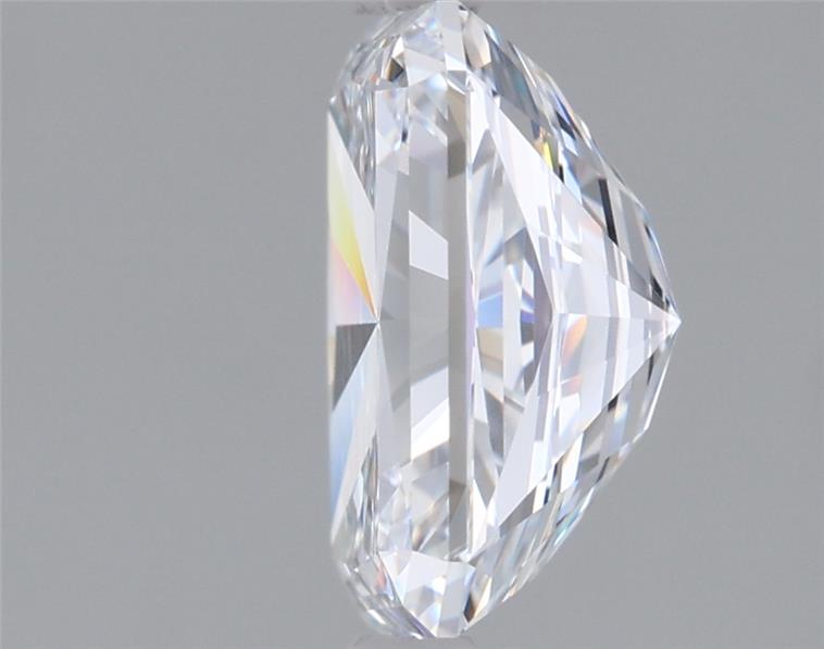 2.01 Carat Radiant Lab Diamond :: Greenstar spin frame 01