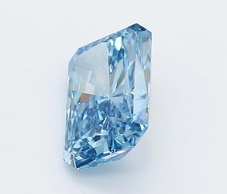 1.72 Carat Radiant Lab Diamond :: Greenstar spin frame 01