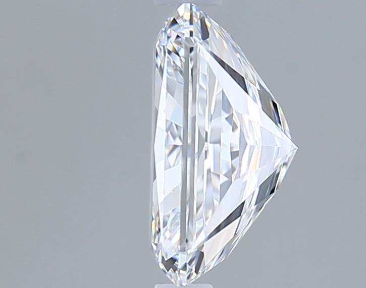 2.12 Carat Radiant Lab Diamond :: Greenstar spin frame 01