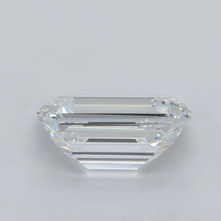 1.06 Carat Emerald Lab Diamond :: Greenstar spin frame 01