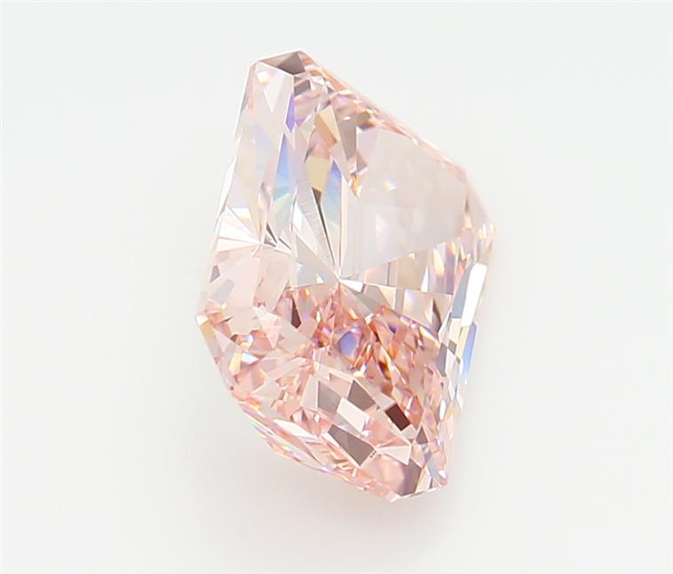 3.06 Carat Radiant Lab Diamond :: Greenstar spin frame 01