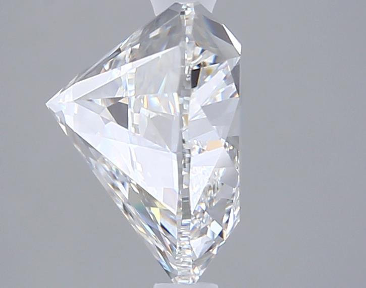 4.05 Carat Heart Lab Diamond :: Greenstar spin frame 01