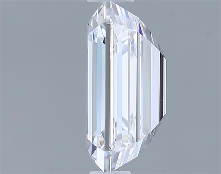 1.59 Carat Emerald Lab Diamond :: Greenstar spin frame 01