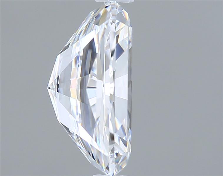 1.54 Carat Radiant Lab Diamond :: Greenstar spin frame 01
