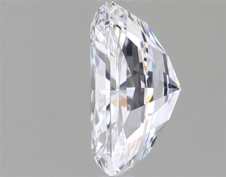 2.01 Carat Radiant Lab Diamond :: Greenstar spin frame 01