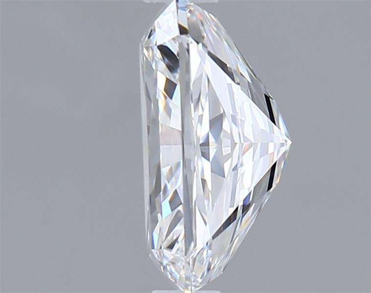 1.55 Carat Radiant Lab Diamond :: Greenstar spin frame 01