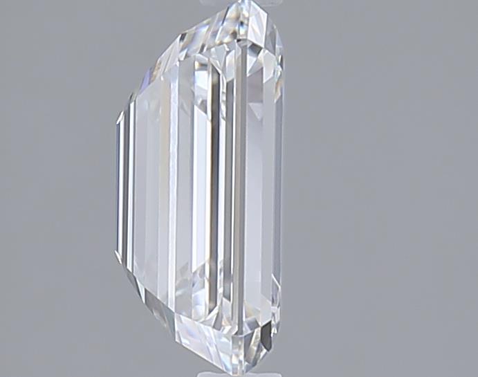 2.26 Carat Emerald Lab Diamond :: Greenstar spin frame 01
