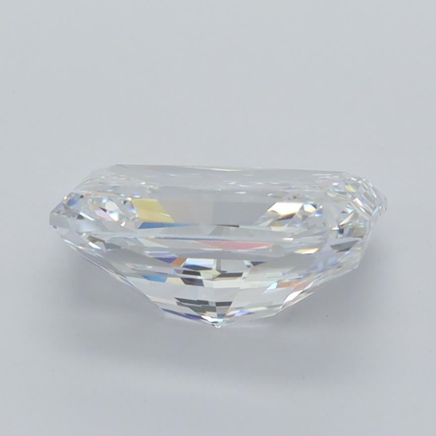 2.03 Carat Radiant Lab Diamond :: Greenstar spin frame 01