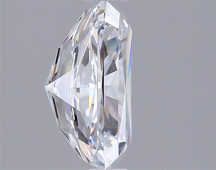 2.08 Carat Radiant Lab Diamond :: Greenstar spin frame 01