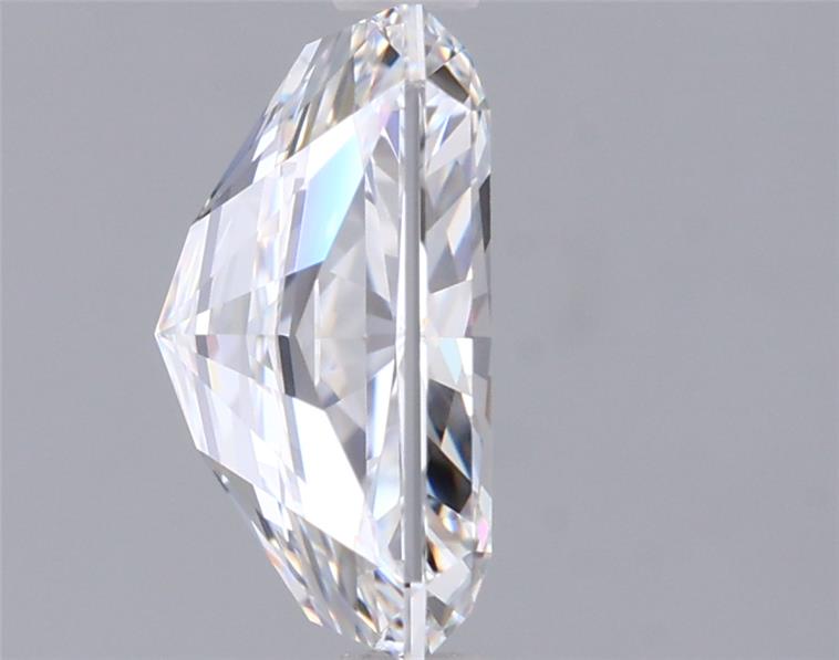 2.07 Carat Radiant Lab Diamond :: Greenstar spin frame 01