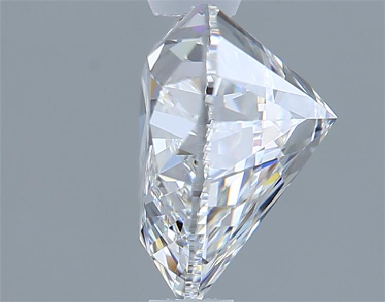 1.54 Carat Heart Lab Diamond :: Greenstar spin frame 01