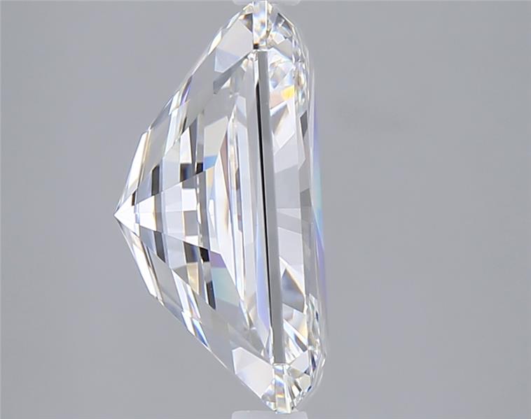 5.02 Carat Radiant Lab Diamond :: Greenstar spin frame 01