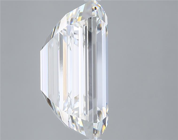 12.18 Carat Emerald Lab Diamond :: Greenstar spin frame 01